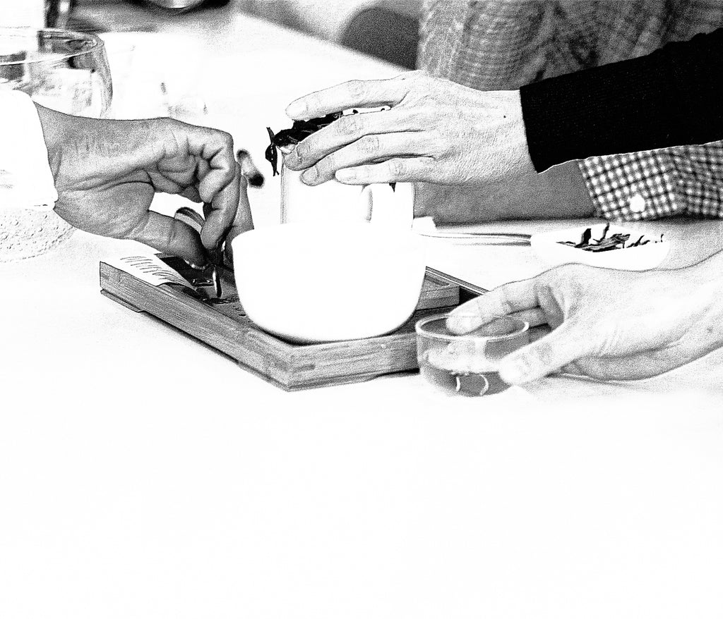 black&white #42: The Leafies, an afternoon of extraordinary tea